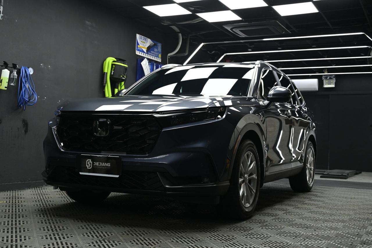 Honda CR-V 漆面鍍膜完工與細節實拍 第 1 張（共 7 張）——捷匠北投店施工實錄