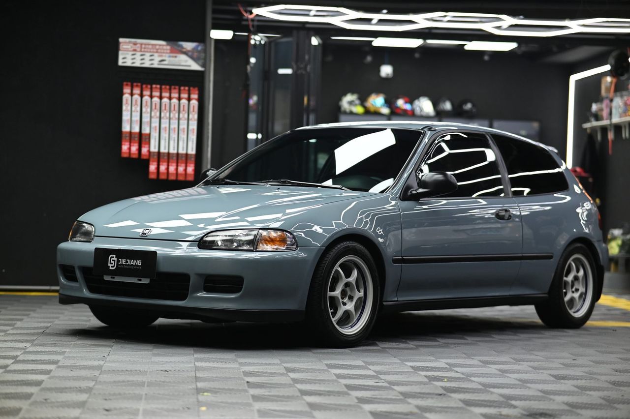Honda Civic 拋光與鍍膜完工與細節實拍 第 3 張（共 7 張）——捷匠淡水旗艦店施工實錄