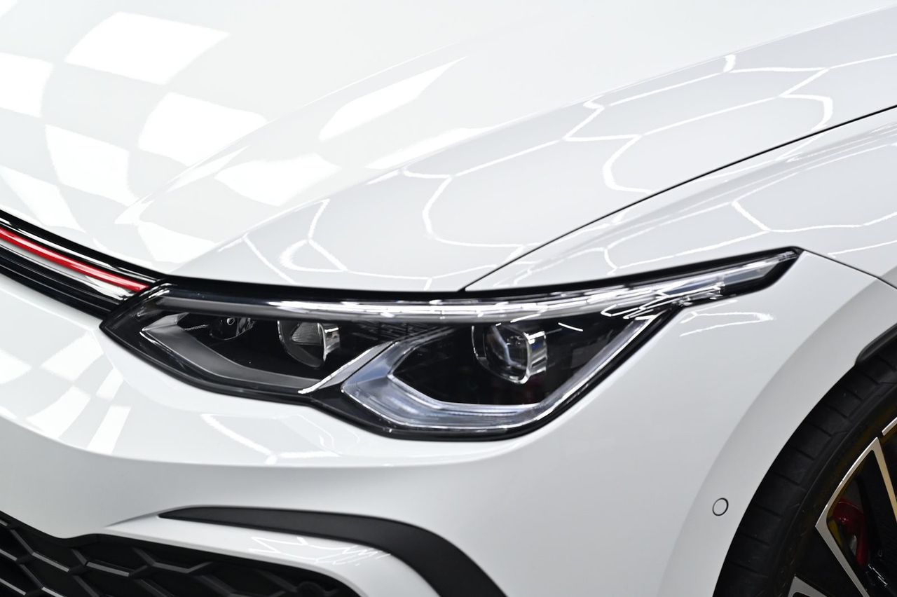 VW Golf GTI 拋光與漆面修復完工與細節實拍 第 4 張（共 6 張）——捷匠施工實錄