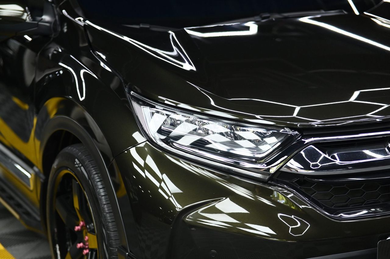 Honda CR-V 漆面鍍膜完工與細節實拍 第 5 張（共 7 張）——捷匠淡水旗艦店施工實錄