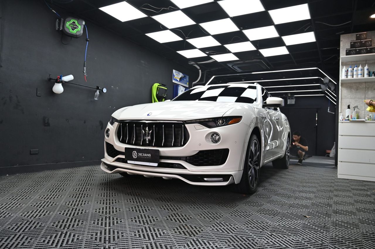 Maserati Levante 漆面鍍膜完工與細節實拍 第 1 張（共 7 張）——捷匠北投店施工實錄