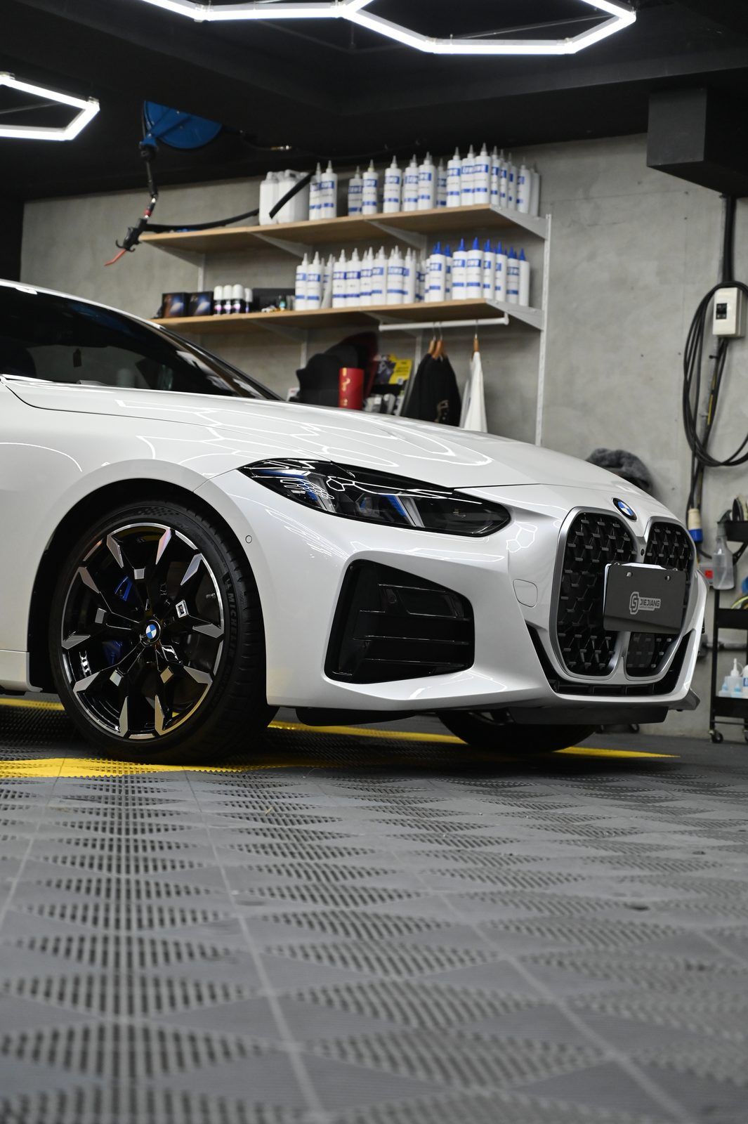 BMW 4-Series 全車犀牛皮完工與細節實拍 第 2 張（共 7 張）——捷匠淡水旗艦店施工實錄