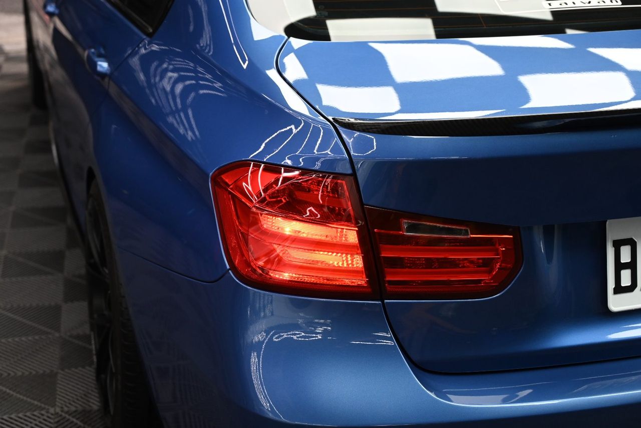 BMW 3 Series 漆面鍍膜完工與細節實拍 第 4 張（共 7 張）——捷匠施工實錄