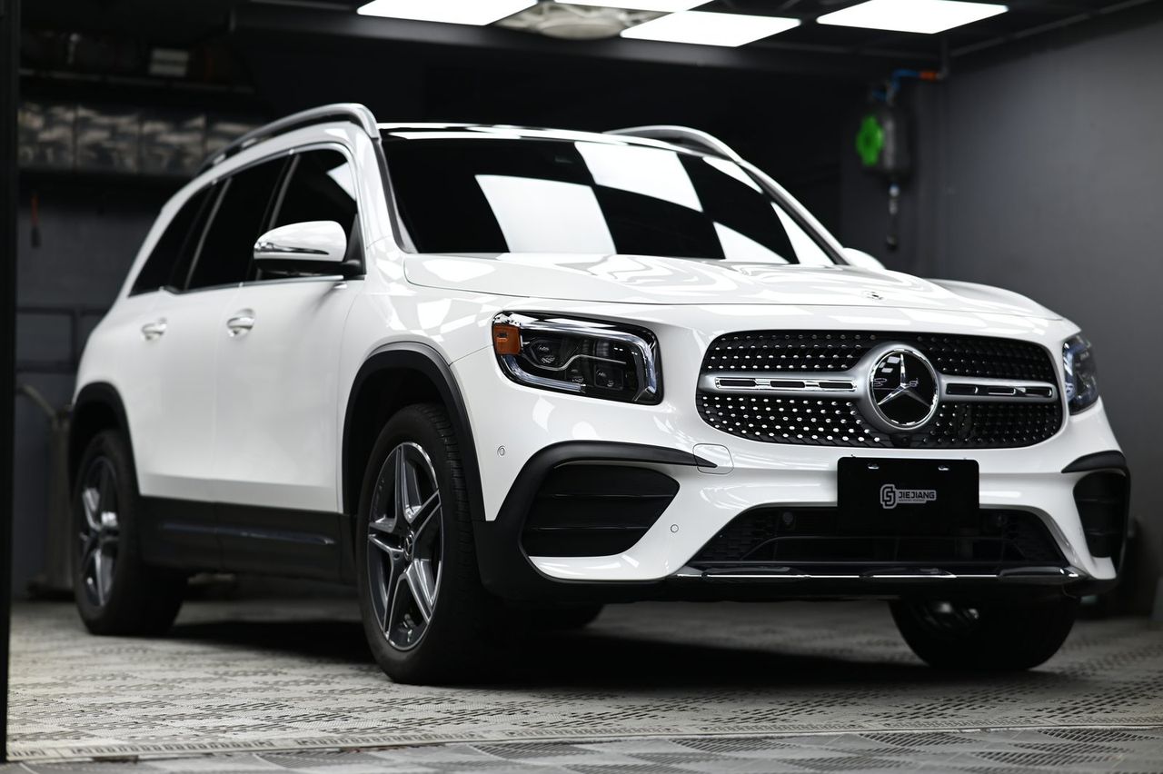 Mercedes-Benz GLB 250 漆面鍍膜完工與細節實拍 第 2 張（共 7 張）——捷匠施工實錄
