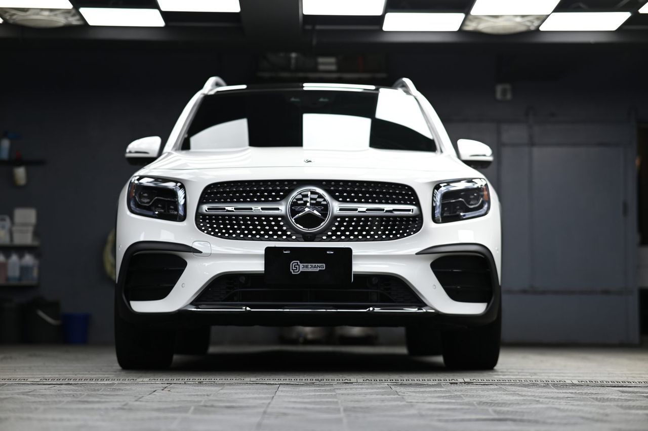 Mercedes-Benz GLB 250 漆面鍍膜完工與細節實拍 第 4 張（共 7 張）——捷匠施工實錄
