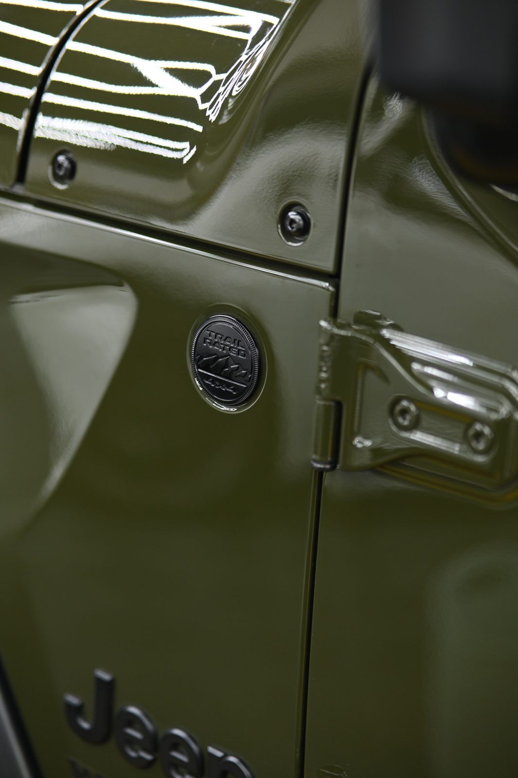 Jeep Wrangler 漆面鍍膜完工與細節實拍 第 5 張（共 7 張）——捷匠施工實錄