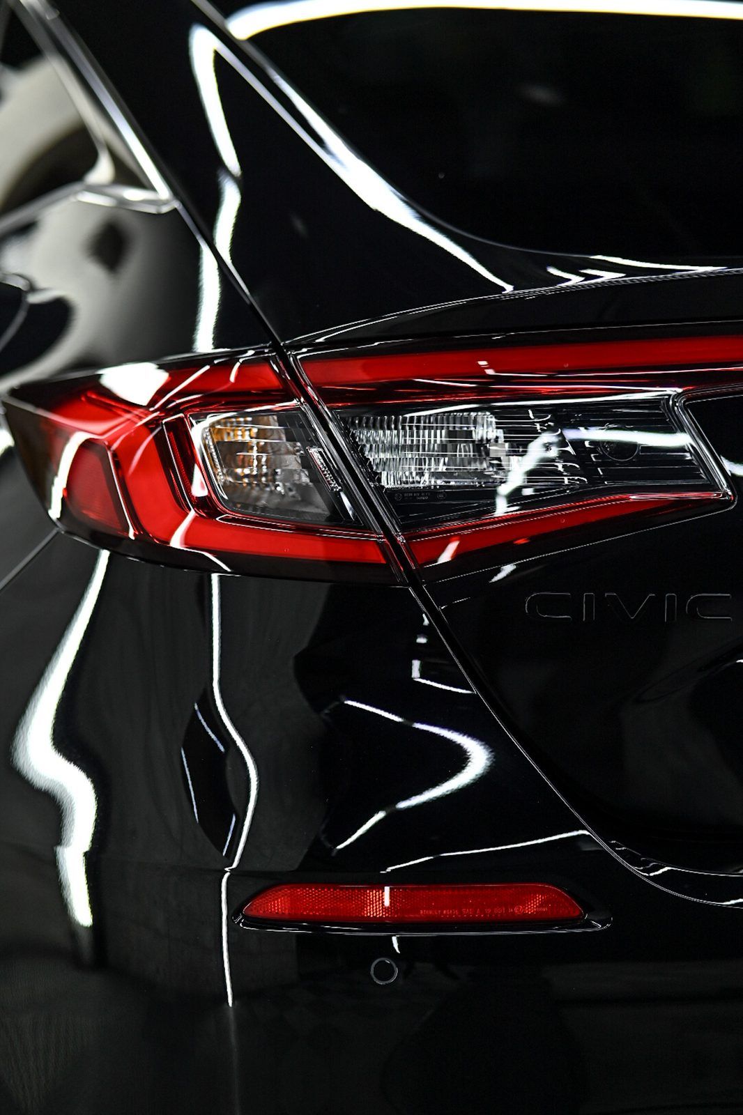 Honda Civic 拋光與鍍膜完工與細節實拍 第 4 張（共 6 張）——捷匠北投店施工實錄