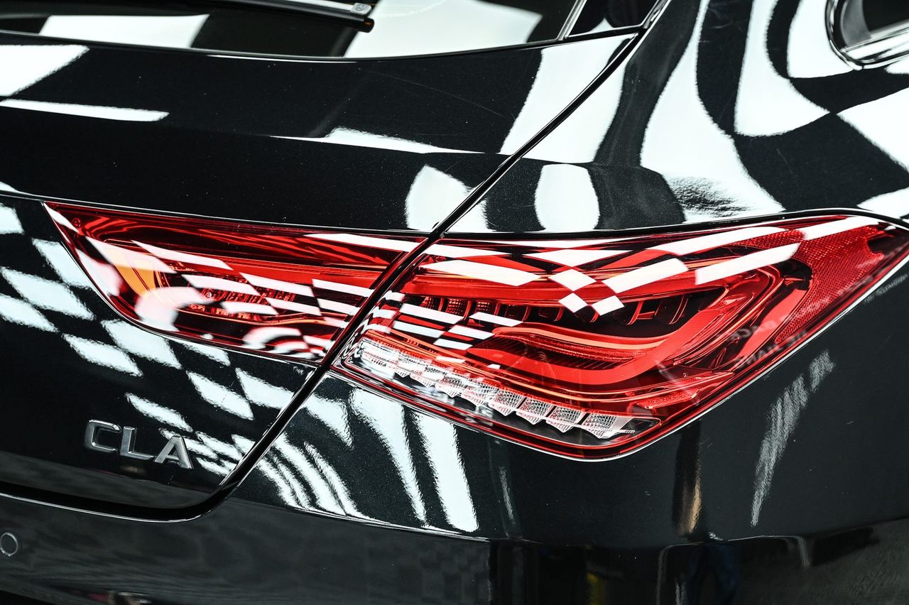 Mercedes-Benz CLA 漆面鍍膜完工與細節實拍 第 2 張（共 7 張）——捷匠淡水旗艦店施工實錄