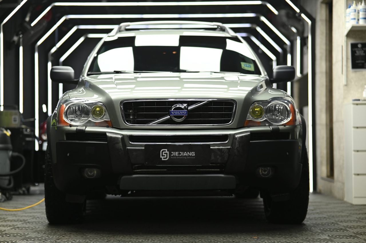 Volvo XC90 漆面鍍膜完工與細節實拍 第 1 張（共 7 張）——捷匠北投店施工實錄
