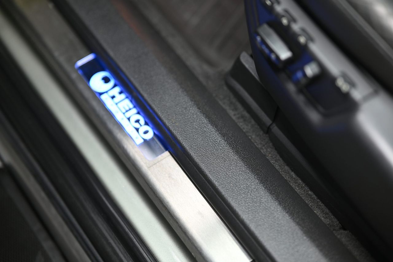 Volvo XC90 漆面鍍膜完工與細節實拍 第 6 張（共 7 張）——捷匠北投店施工實錄