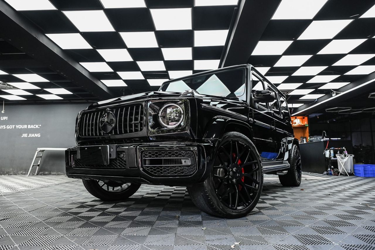 Mercedes-Benz G-Class 漆面鍍膜完工與細節實拍 第 1 張（共 7 張）——捷匠淡水旗艦店施工實錄
