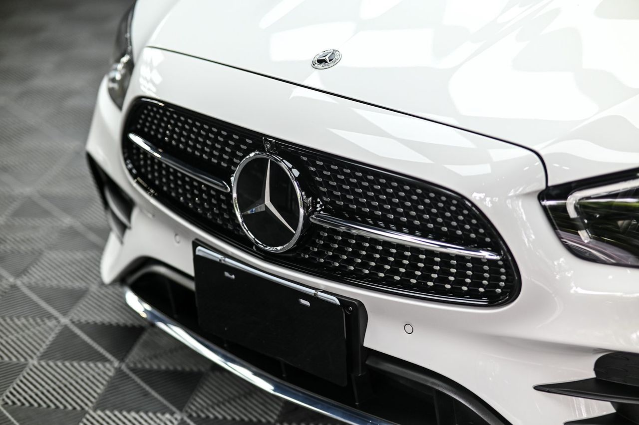 Mercedes-Benz E300 拋光與漆面修復完工與細節實拍 第 1 張（共 7 張）——捷匠施工實錄