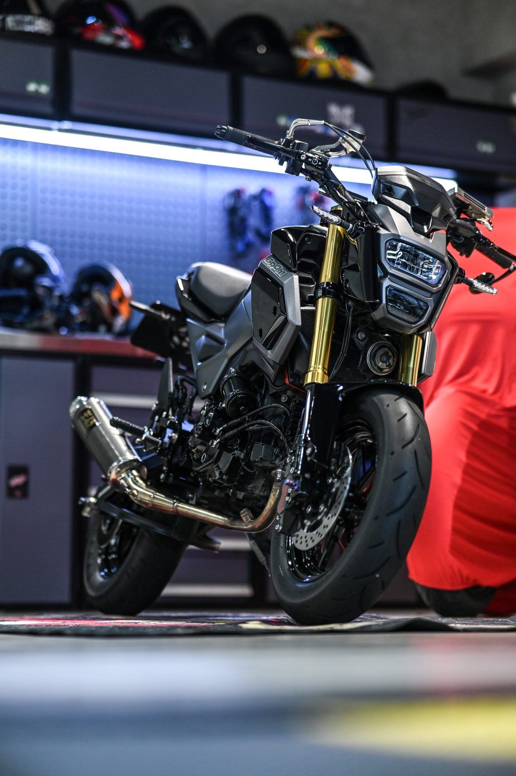 Honda Grom 機車美容完工與細節實拍 第 4 張（共 7 張）——捷匠淡水旗艦店施工實錄