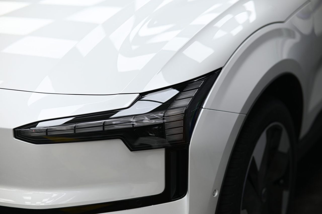 Volvo EX30 全車犀牛皮完工與細節實拍 第 3 張（共 7 張）——捷匠淡水旗艦店施工實錄