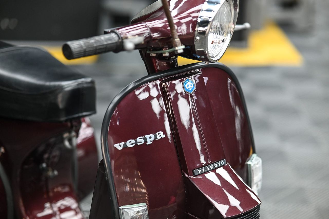 Vespa 機車美容完工與細節實拍 第 2 張（共 7 張）——捷匠施工實錄