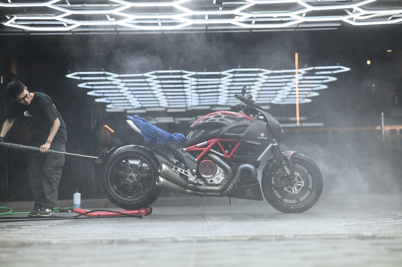Ducati Diavel 機車美容完工與細節實拍 第 5 張（共 7 張）——捷匠淡水旗艦店施工實錄