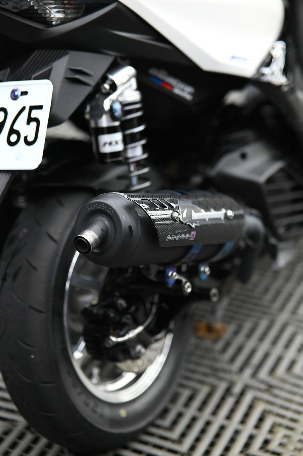 Yamaha Cygnus Gryphus 機車美容完工與細節實拍 第 3 張（共 7 張）——捷匠淡水旗艦店施工實錄