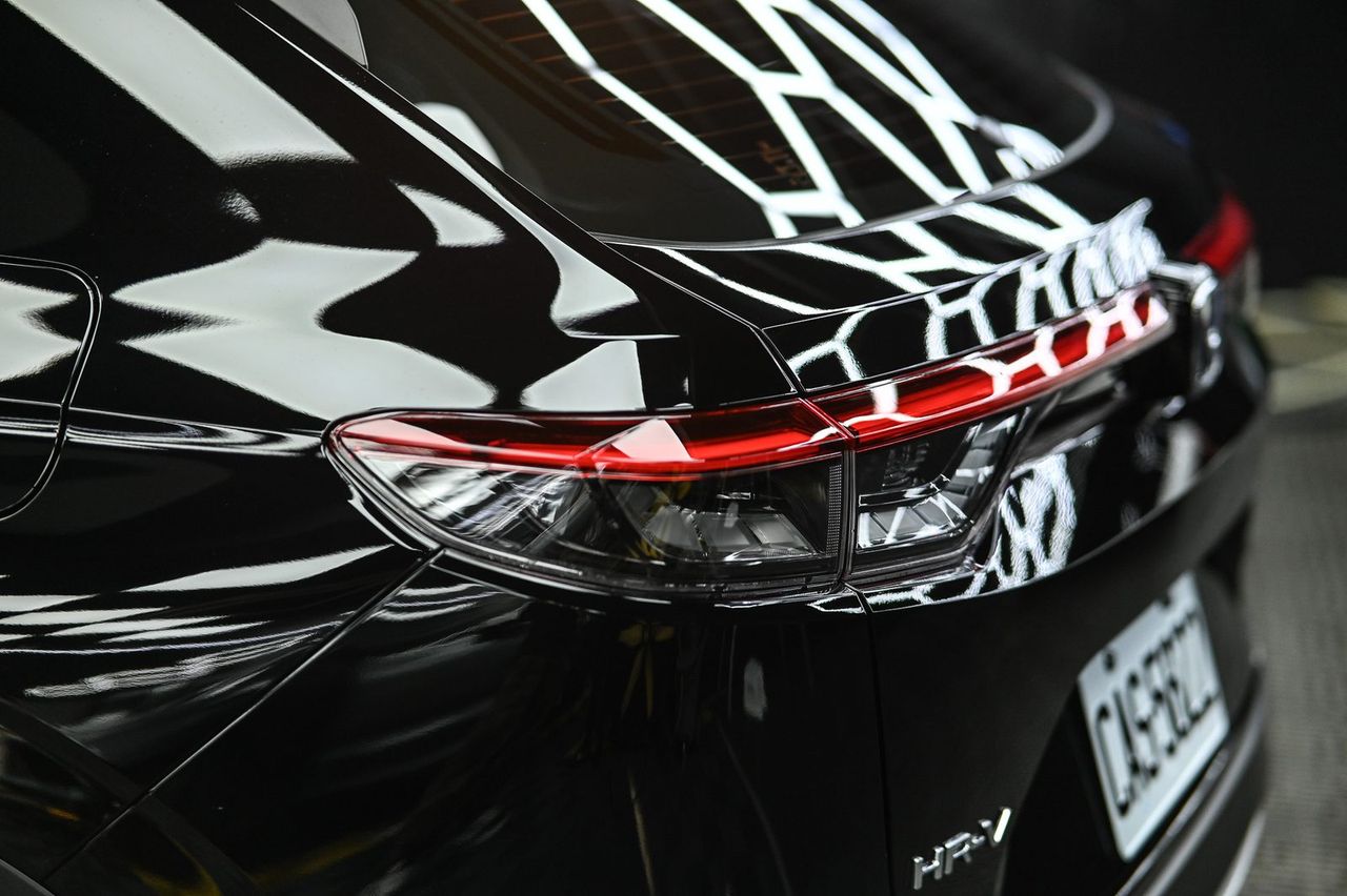 Honda HR-V 洗車打蠟完工與細節實拍 第 3 張（共 7 張）——捷匠施工實錄