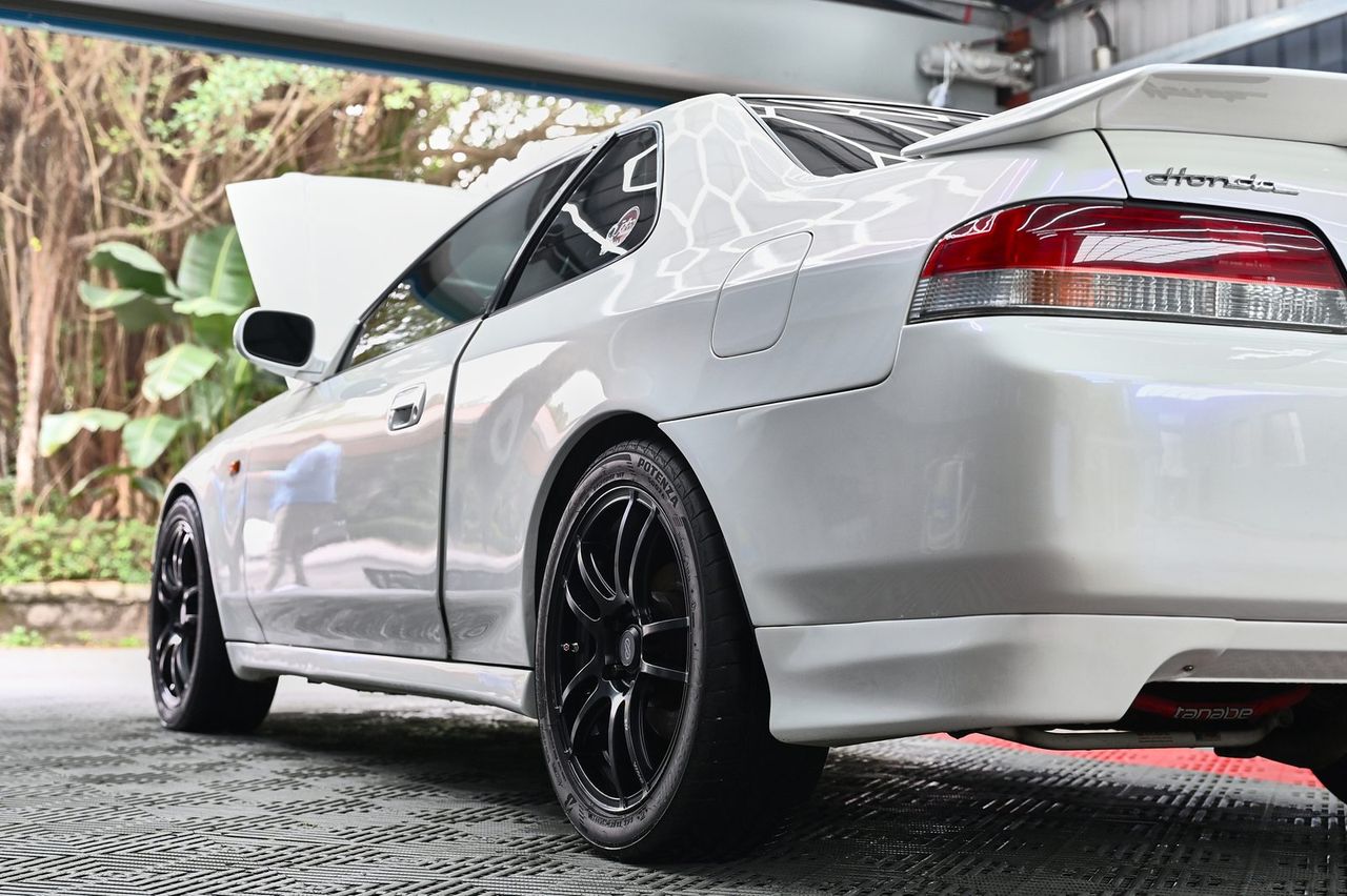 Honda Prelude 漆面鍍膜完工與細節實拍 第 3 張（共 7 張）——捷匠淡水旗艦店施工實錄