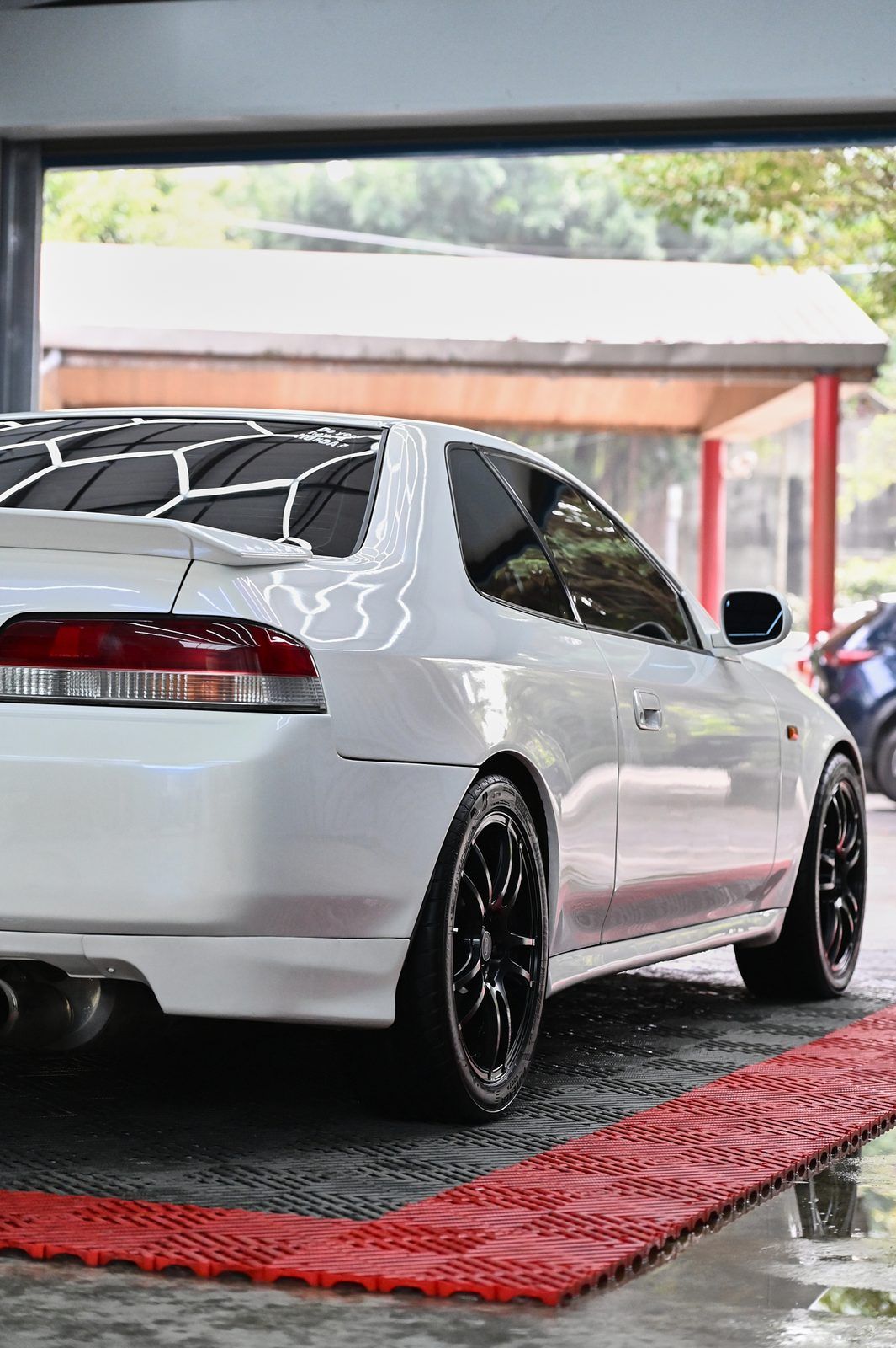 Honda Prelude 漆面鍍膜完工與細節實拍 第 6 張（共 7 張）——捷匠淡水旗艦店施工實錄