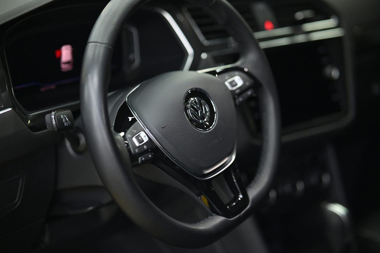 VW Tiguan 漆面鍍膜完工與細節實拍 第 7 張（共 7 張）——捷匠淡水旗艦店施工實錄