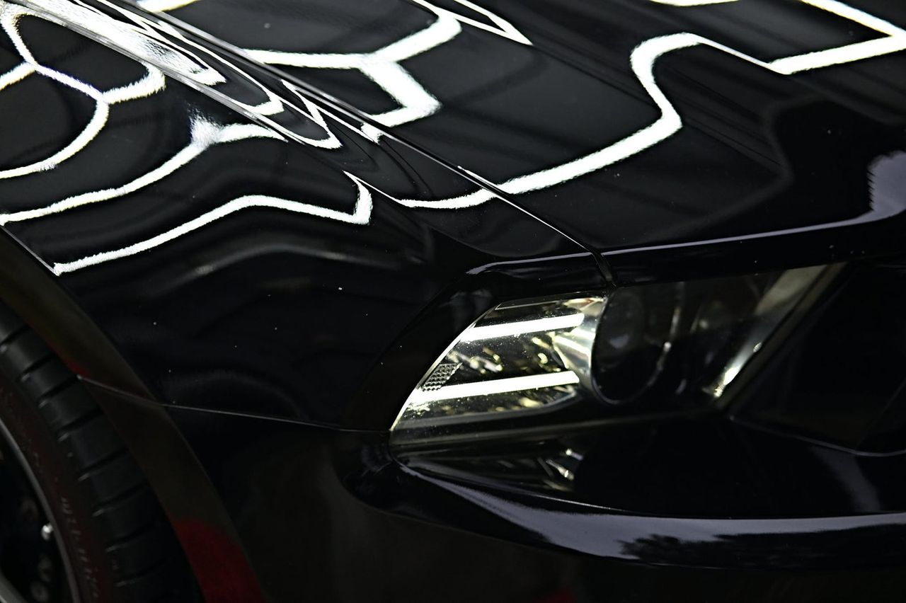 Ford Mustang 漆面鍍膜完工與細節實拍 第 2 張（共 7 張）——捷匠淡水旗艦店施工實錄