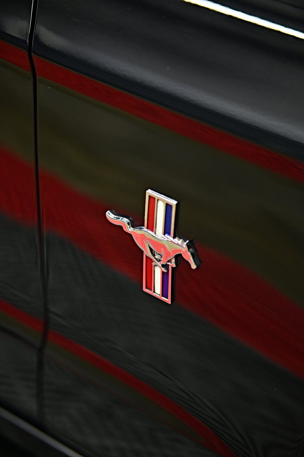 Ford Mustang 漆面鍍膜完工與細節實拍 第 7 張（共 7 張）——捷匠淡水旗艦店施工實錄
