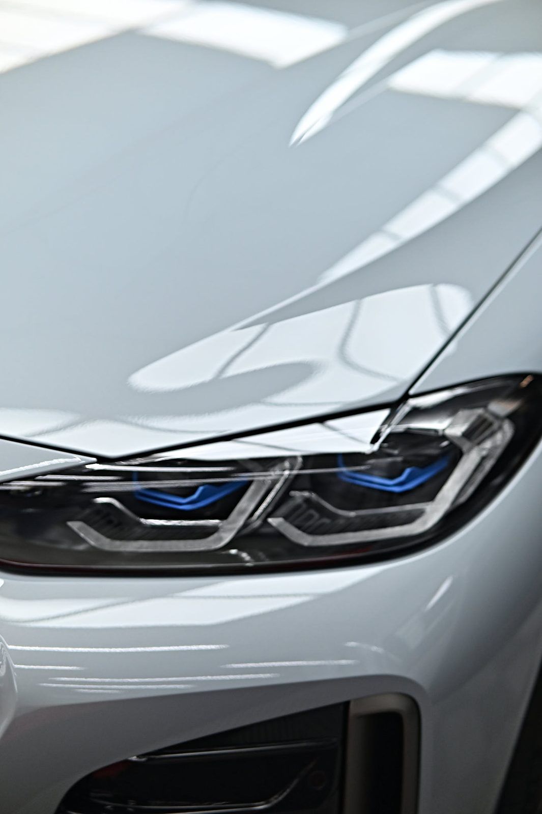 BMW 漆面鍍膜完工與細節實拍 第 7 張（共 7 張）——捷匠淡水旗艦店施工實錄
