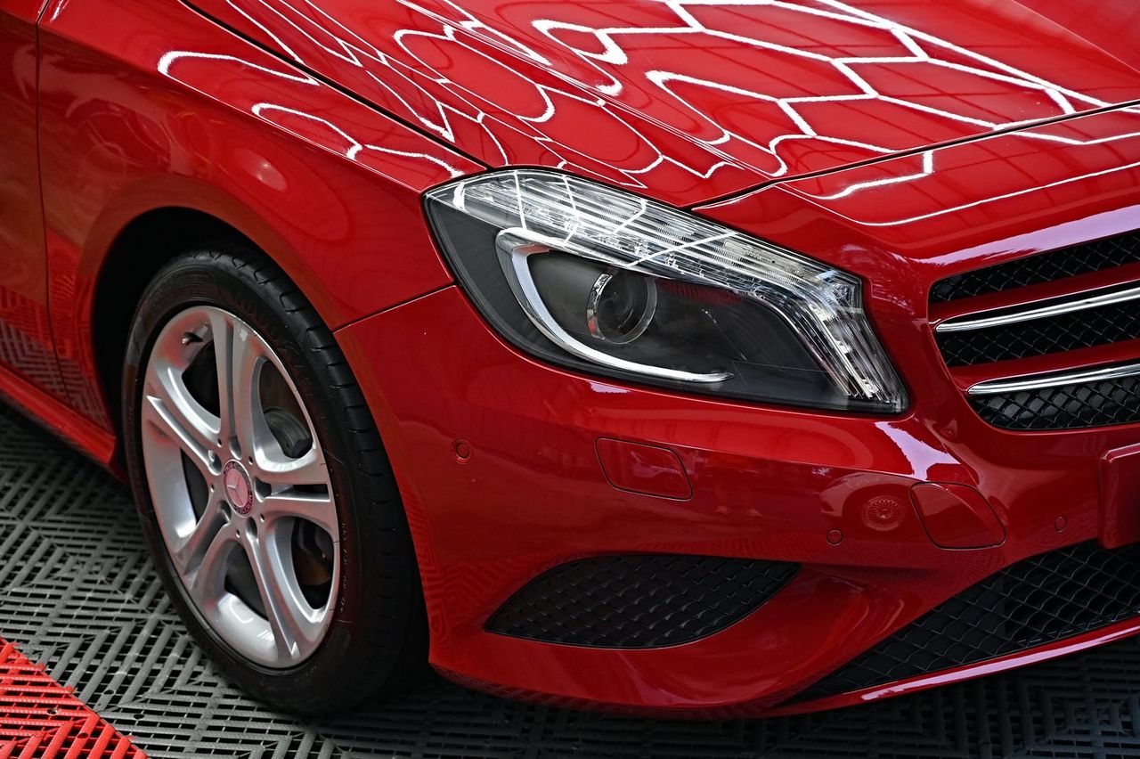 Mercedes-Benz A-Class 漆面鍍膜完工與細節實拍 第 1 張（共 7 張）——捷匠淡水旗艦店施工實錄