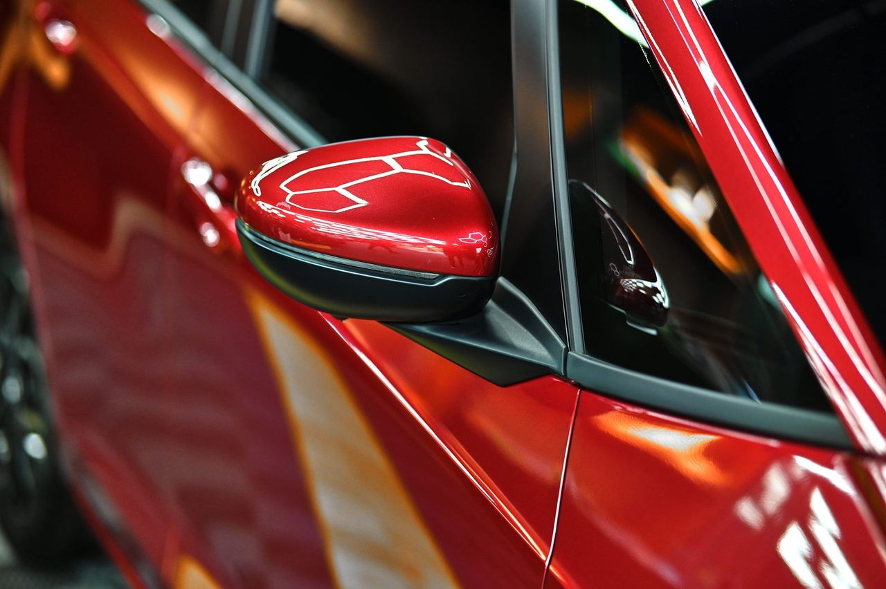 Honda Fit 拋光與鍍膜完工與細節實拍 第 2 張（共 7 張）——捷匠淡水旗艦店施工實錄