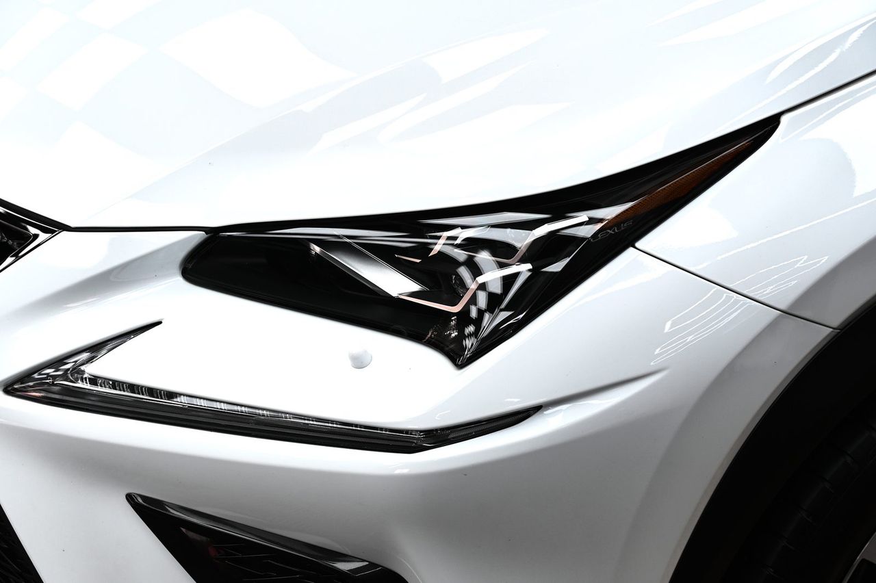 Lexus NX 漆面鍍膜完工與細節實拍 第 4 張（共 7 張）——捷匠淡水旗艦店施工實錄